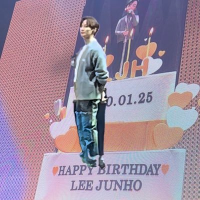 韓国ドラマ大好き💕 「キングザランド」を観て#Junhoに沼落ち💕 映画ドラマ作品、ほぼ見ました。新米ペンです。無言フォローお許しください 🙏 ハレスのみなさま色々教えてください🙇 ジュノ/2024.5.25ロッテツーショット💛📸2023.8.26.27LIVE初 2024.1.1.14ソウルコン