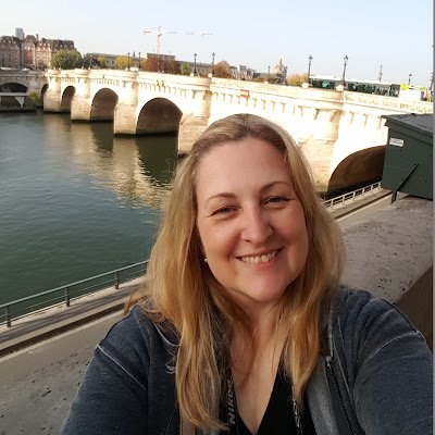 marian_simi's profile picture. 