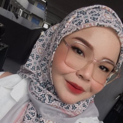 NuSyaHai's profile picture. waniter