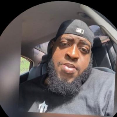 esemahn's profile picture. 