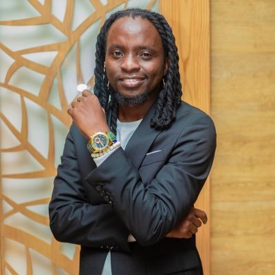 An artist under Joh Makini | Bill & Melinda Gates Institute #120under40 Award Winner | New Music Below Link Below👇🏾