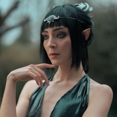 🇫🇷 Cosplayer and owner of @AinlinaShop |3D Artist, Streamer| Zelda, HxH, FF, Detective Conan| Playing DnD|🐱mom | She/Her | 3D MODELS : https://t.co/VzegjcxdqP