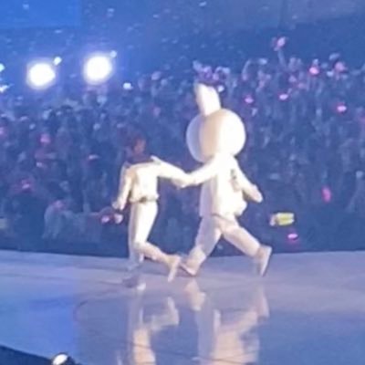 나지막이 혼잣말