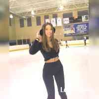 jarisleah's profile picture. ppl don’t think it be like it be, but it do