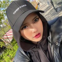 Fazriena Cantik (@fazscinating_) 's Twitter Profile