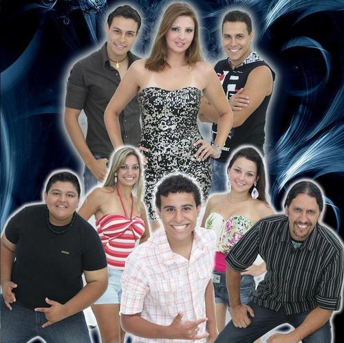 Olá, somos a Banda Rochel, para contratar para eventos: casamentos, formaturas, bailes, shows e outros, entre em contato: (45)3229-6275 / 9922-2562