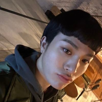 From Kwangya, currently residing at Teuland •
BRIIZE🧡 TEUME 💙