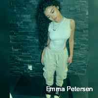 petersenema19's profile picture. Curiosa e opiniosa!♥️🇧🇷
Style  life style  Humor
👧🏻 laura ➕Joe🐶
GoiâniaGO
pegueidacami