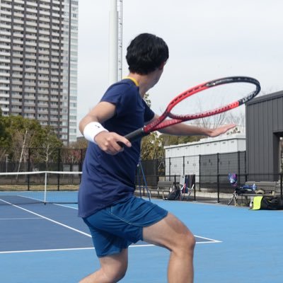 Chum jetze!テニス歴6年33歳の一般社会人がITFでの勝利を目指すアカウント プレースタイル：ただのザコ（ｼｺｼｺ） 動画と画像多め。通信量を奪っていくスタイル。GSとMSの時は実況多め。絡みがないアカは基本フォロバしないです