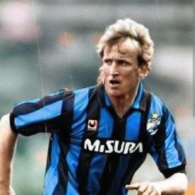 Qui per la passione nerazzurra. Il 2010 per sempre.
Un buon film sarà sempre una soluzione.
Co-founder @nerazzurrala