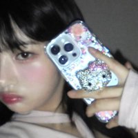 rie(@rieveluv) 's Twitter Profile Photo