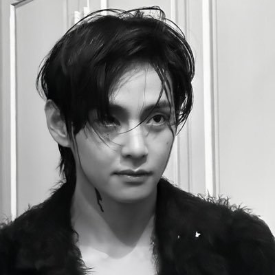 ☆ — “𝖯𝗎𝗋𝗉𝗅𝖾 𝗆𝖾𝖺𝗇𝗌 𝖨 𝗐𝗂𝗅𝗅 𝗅𝗈𝗏𝖾 𝖺𝗇𝖽 𝗍𝗋𝗎𝗌𝗍 𝗒𝗈𝗎 𝖿𝗈𝗋 𝖺 𝗅𝗈𝗇𝗀 𝗍𝗂𝗆𝖾.” And i purple him too。 ♡̷