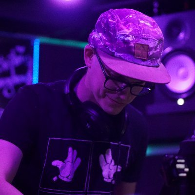 Host of https://t.co/AS2TgaUBEw on CKLU 96.7 FM & https://t.co/ScIevDjTQR. Send Dubplates and Booking Enquiries: j.freeman.dnb@gmail.com.