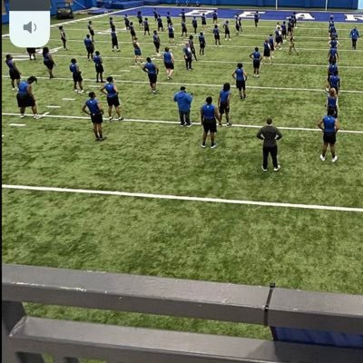 DL 300. 6’2 squat. 395 bench 205 sylvan hills high school my email is crymarquez051@gmail.com | 5015191618| G.P.A 2.6| #61|2027