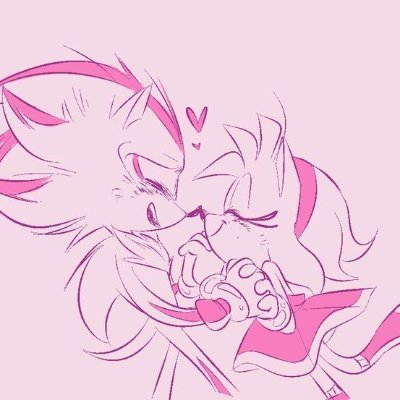 WorldChaosunity's profile picture. ✨ fan de la franquicia de Sonic el erizo 

✨ artista (hago dibujitos de mobians)

✨hago AT 

✨soy multishiper y proshiper
esperó os guste mi contenido