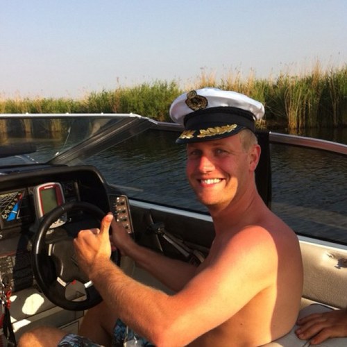 pvanderzee's profile picture. 