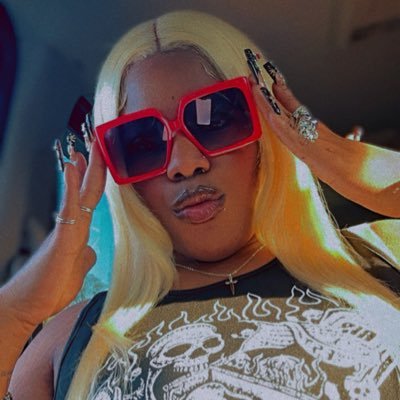 LuvTrinitY210's profile picture. Nonchalant Asf 🖕🏾 | Aquarius 👽♒️