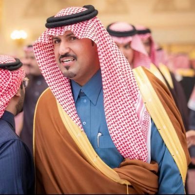 بلسانگ ترتقي وبـ لسانگ تحترم وبـ لسانگ ترتفع عندالله مكانتگ فـاحفظ لسـانك ،،