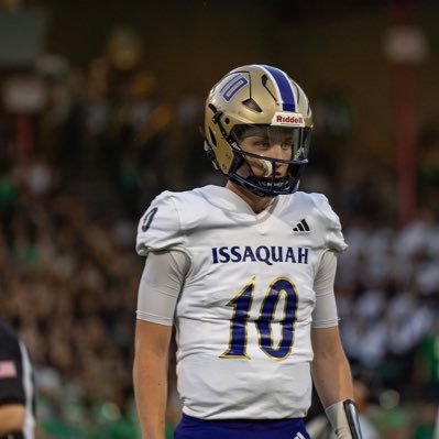 Issaquah HS (WA) 4A KingCo | 3 ⭐️ c/o 2025 | QB #10 | 6'4” 195lbs | willbv07@gmail.com | (425) 281-1939 NCAA ID# 2206576132