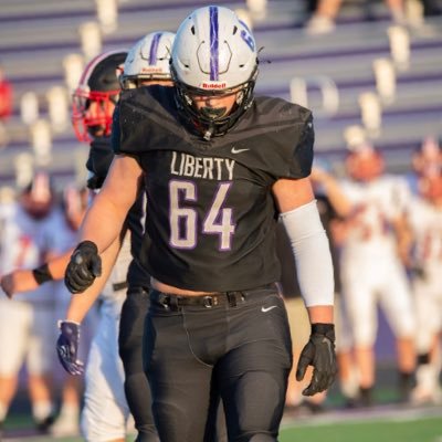 6’3 275lbs DL/OL c/o ’25| 3.50 GPA| Iowa| Football|Wrestling| power clean 275| squat 435| bench 285|