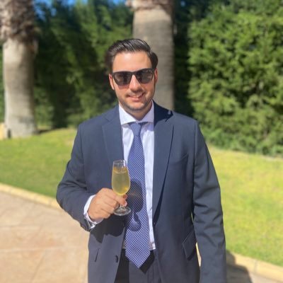 DiegoSeGar16's profile picture. Sevilla|España🇪🇸 Libre defensor de la democracia y la libertad. ⚖️👨‍⚖️Perito Judicial Eléctrico, Agrónomo y en Derecho Penal.