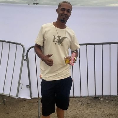 Somente Deus tem minha confiança, porq o homem se perde pela ganância.. 😎✌🏽/ • Gigi de titio❤️👶🏾•