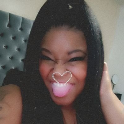 MistyBlues4224's profile picture. Flawda Girl 🌴