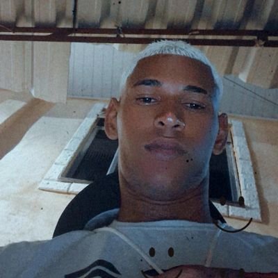 Treine sua mente para enxergar o bem e o mal de todas situações!! 💭🧠☯︎
to com os cria amor!!🙅🏾♂️🧏🏾♂️