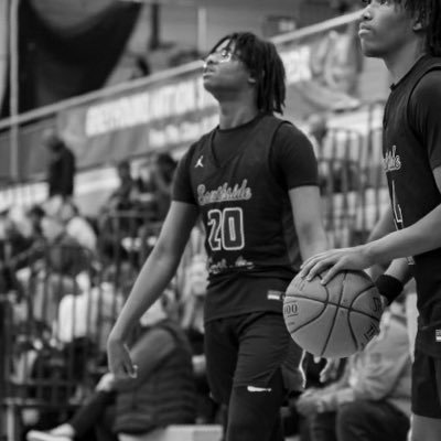 Class of 2027 , Guard 6’2”, Highschool: St. Mary’s Southside Catholic, (GPA 3.5), Phone number: (314-443-1202) Joshuagrimes2027@gmail.com