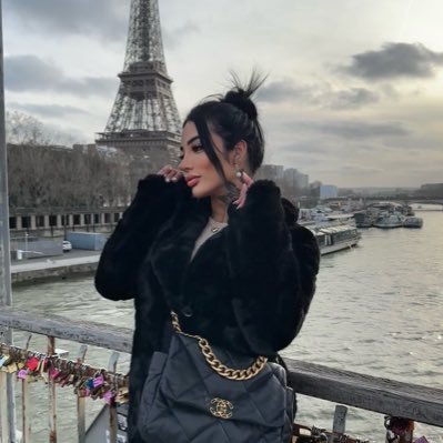 Paris - França 📍🇫🇷 conteúdos exclusivos no onlyfans ⬇️