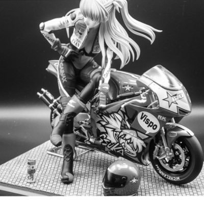 ガレージキットをメインに塗装しています。たまにプラモデルも作ります。無言フォローですがお許しください🙇