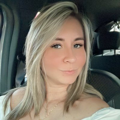 allis0211's profile picture. Abogada                                      Esp. Contratación Estatal y su Gestión