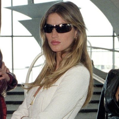 studydrade's profile picture. 𝐚𝐩𝐞𝐧𝐚𝐬 𝐮𝐦𝐚 𝐯𝐞𝐬𝐭𝐢𝐛𝐮𝐥𝐚𝐧𝐝𝐚 𝐬𝐨𝐧𝐡𝐚𝐧𝐝𝐨 𝐞𝐦 𝐩𝐚𝐬𝐬𝐚𝐫 𝐞𝐦 𝐦𝐞𝐝𝐢𝐜𝐢𝐧𝐚. ᵈⁱᶜᵃˢ| ᵈᵉˢᵃᵇᵃᶠᵒˢ #studytwtbr