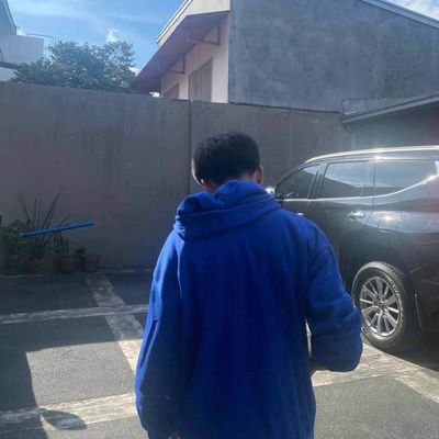 R14D3R's profile picture. go find another account