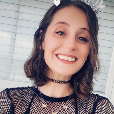 SquirtNSquirtle's profile picture. AN ASSOCIATE OF THE TORTURED POETS DEPARTMENT 🪶📄

TT:@squirtnsquirtle