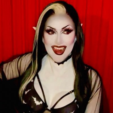 The VHS Vampire. Occasional drag artist. Any pronouns accepted. @indieheadspod