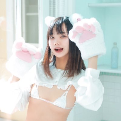 ギャンブルの軍資金を稼ぐ為に脱いでいます。露出好き。パチスロ🎰競艇🚤競馬🏇会える予定や可愛い写真はハイライト。Fantia🔞▶︎ https://t.co/8U0c0rvAOe 演者用アカウント▶︎@himarislo