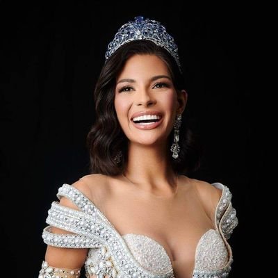 This is a fan page of Miss Universe,no copyright intended to all videos posted. Credit to the owner.