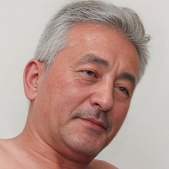 Tôi là dân văn phòng, ngoại hình ưa nhìn (top, boss, master), thích đàn ông trên 55 tuổi, phong độ, trí thức.
18+NSFW generated by AI.
这里的所有艺术品都是我自己用AI画的.