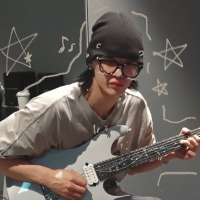 nyamo3zl's profile picture. 