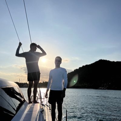 jannik_end's profile picture. Building New AI Agent Interface in Stealth 🥷 | TUM