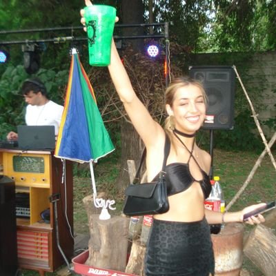 MumiRolon's profile picture. 