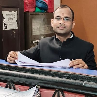 एडवोकेट जिला एवं सत्र न्यायालय चन्दौली 9450385575,8765111102