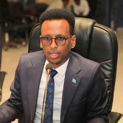 Minister of Fisheries & Marine Resources Galmudug State|| https://t.co/ryipde4czd Interesting Somalia Federalism|| Rt means it is interesting.