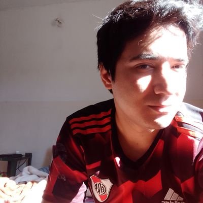 ezesantander's profile picture. #Especialista en Medicina Nuclear
#Tecnico Electromecánico
#Traductor de ingles