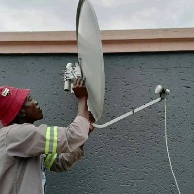 DSTv activator & installer 
 available for texts