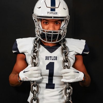 WR @Butler University email @deontewilliams238@icloud.com