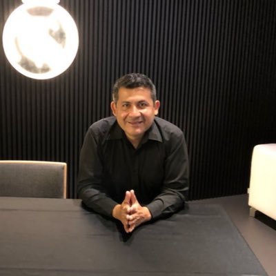 Sí era el que decían que era, pero ahora soy el que soy.