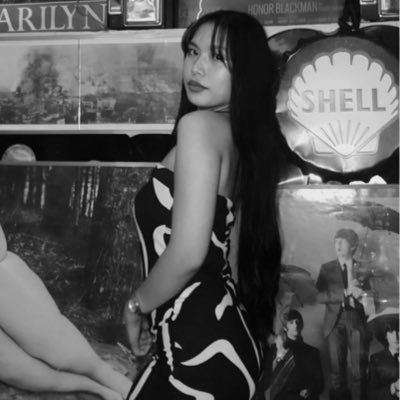 izmeprincessjoy's profile picture. sex money feelings die?