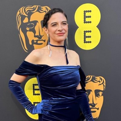BAFTA Connect Member / Award winning actress - director - writer. Creator of the TV series ‘Psyched!’. Doctor / Psychiatrist / Romanian based in London 🏳️‍🌈